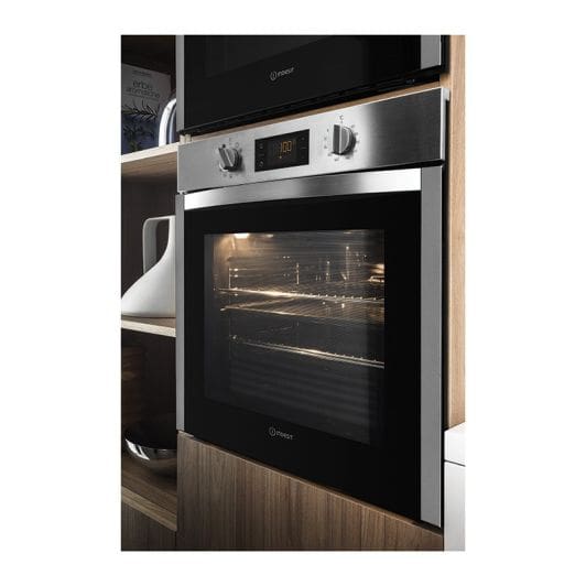 Four encastrable INDESIT à chaleur tournante IFW 5848 C IX