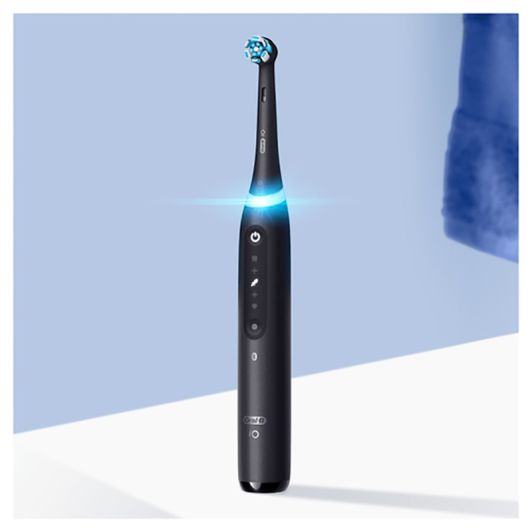Brosse à dents électrique ORAL-B iO5 SERIES Noire + étui